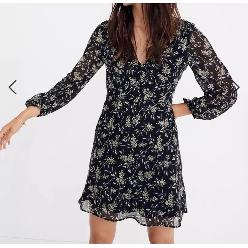 Madewell Marguerite Dress in Antique Flora 2